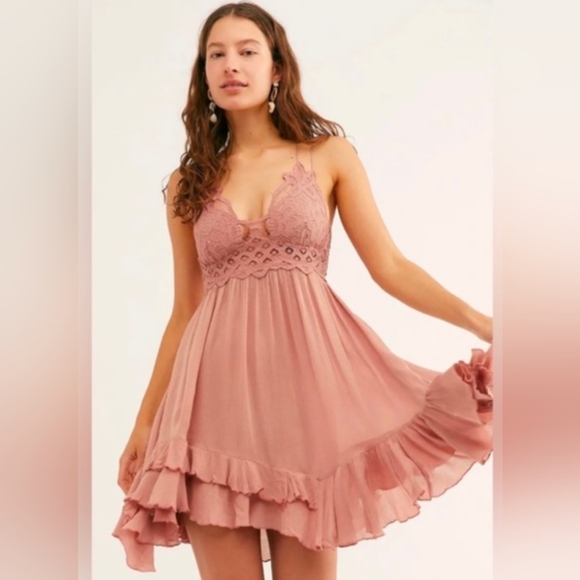 82.Nwt Free People Elegant Lace Trim Pink Dress - Picture 1 of 4